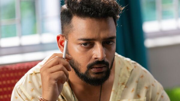 <p>সৌরভ দাস, ছবি ওয়েব সিরিজ 'পিকাসো'</p>