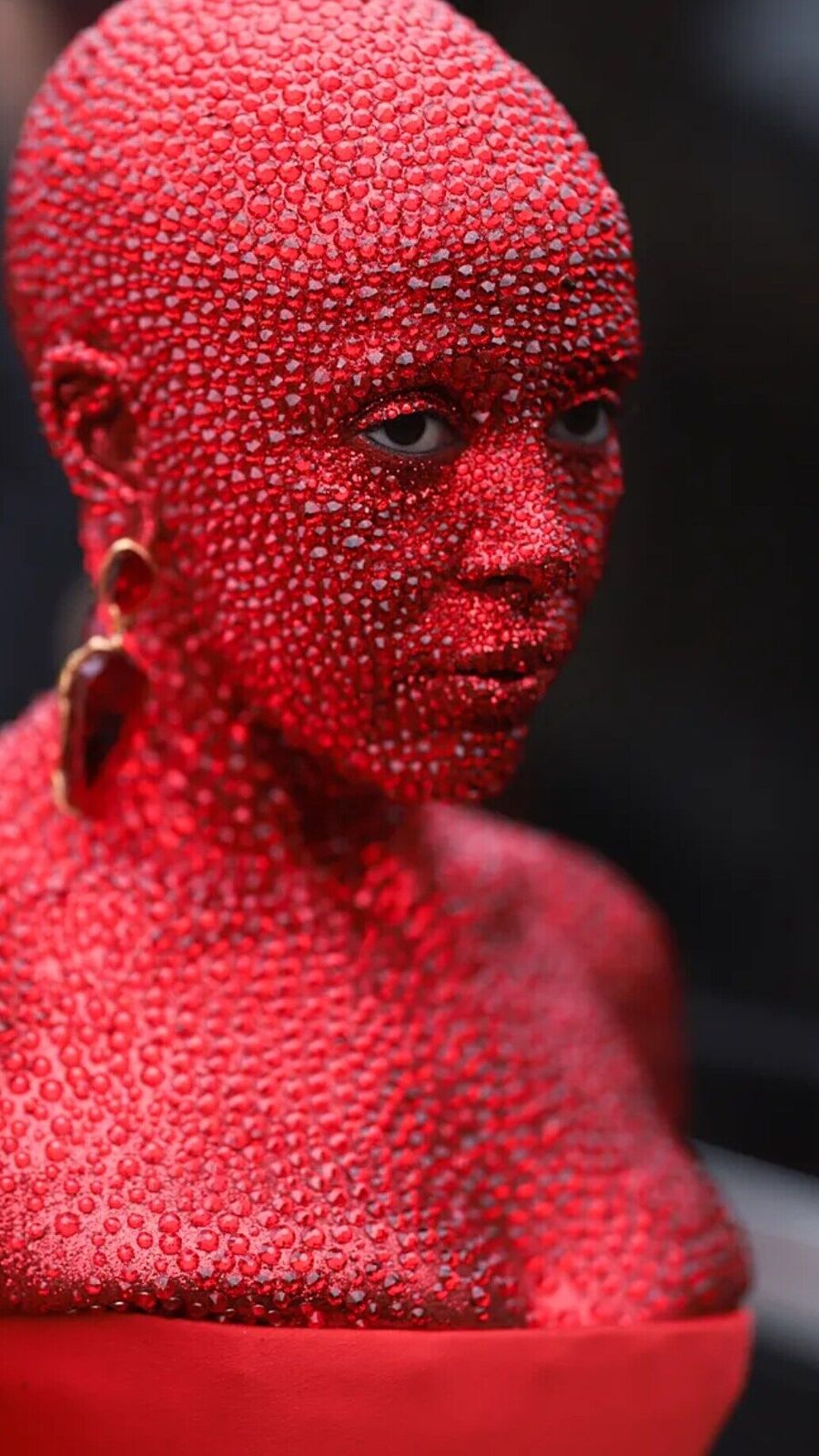 ২০২৩ সালের সবচেয়ে বিতর্কিত ফ্যাশন— ৪ নম্বরটা সবথেকে অদ্ভুত