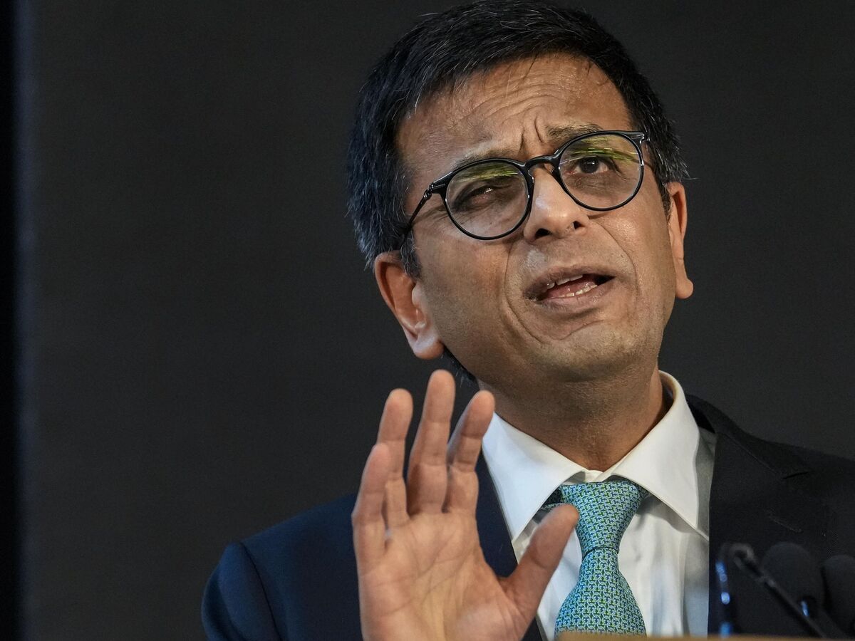 ‘সমালোচনা করাটা খুব সোজা…’বিচারপতি নিয়োগ সিস্টেম নিয়ে মুখ খুললেন প্রধান বিচারপতি