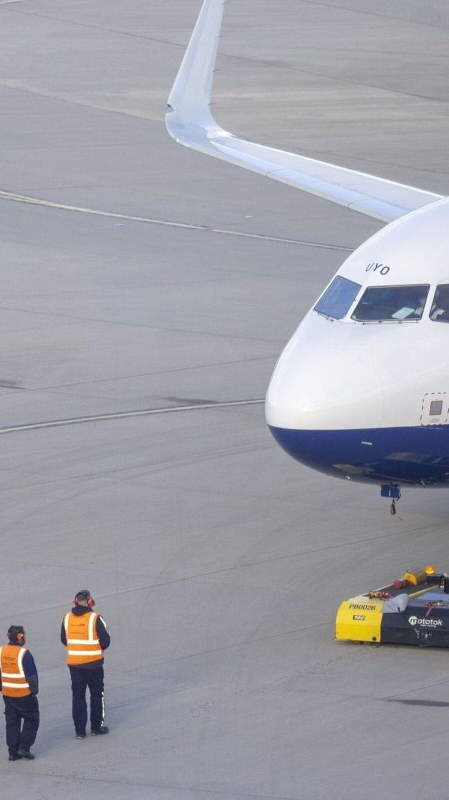 বিমান রওনার আগে আচমকা মৃত্যুর কোলে ঢলে পড়লেন ক্রিউ সদস্য, কোথায় ঘটল?