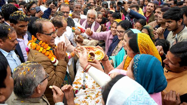 গাধার মাথা থেকে শিং-এর মতো ছবি ভ্যানিস, CM পদ হারিয়ে নয়া বাণী শিবরাজের