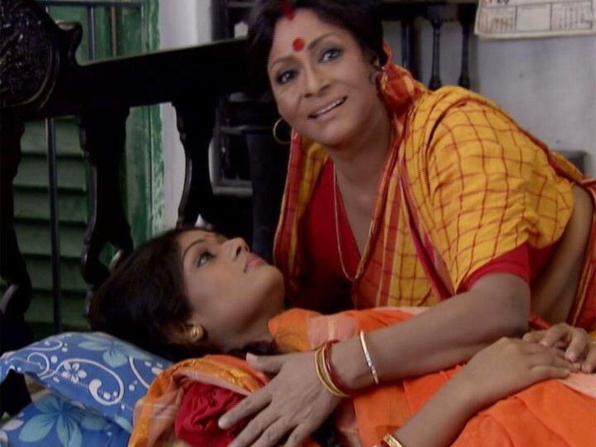 Misty on Sreela: 'আফসোস হচ্ছে…', মায়ের শেষ আবদার রাখা হল না ভাদুর! শ্রীলার মৃত্যুতে মনভার মিষ্টির - EXCLUSIVE: Bhadu from Aanchol aka Misty Singh remembers onscreen mother Sreela Majumder ...