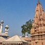 <p>কাশী বিশ্বনাথ মন্দির থেকে দেখা জ্ঞানবাপী মসজিদ। (PTI Photo) </p> (PTI) <p>কাশী বিশ্বনাথ মন্দির থেকে দেখা জ্ঞানবাপী মসজিদ। (PTI Photo) </p> (PTI)