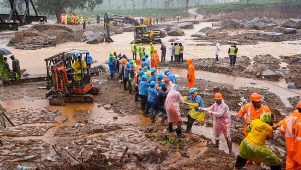 Wayanad Landslides Update: রাহুলের পর এবার ধস বিধ্বস্ত ওয়ানাড়ে টিম পাঠাচ্ছে তৃণমূল, কারা যাবেন?