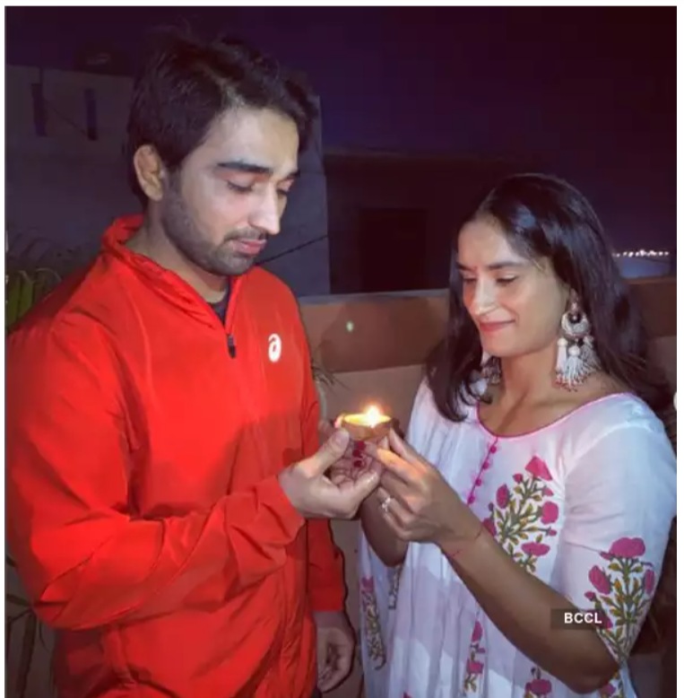 ভিনেশ এবং সোমবীরের প্রেমের গল্প ভিনেশ এবং সোমবীরের প্রেমের গল্প