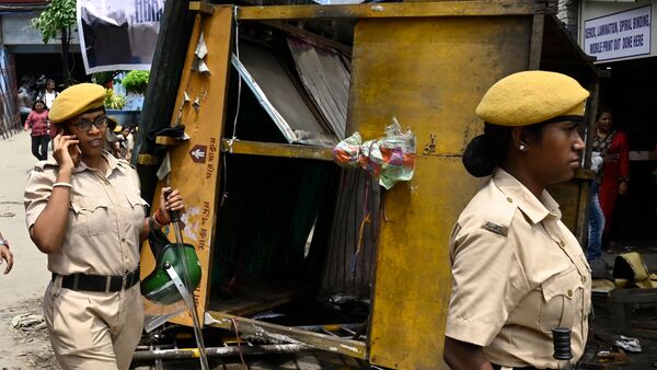 RG Kar Vandalism Update: ‘১৪ তারিখে পালিয়ে যাওয়া’ পুলিশ নয়, আরজি করের নিরাপত্তায় এবার CISF, নির্দেশ সুপ্রিম কোর্টের