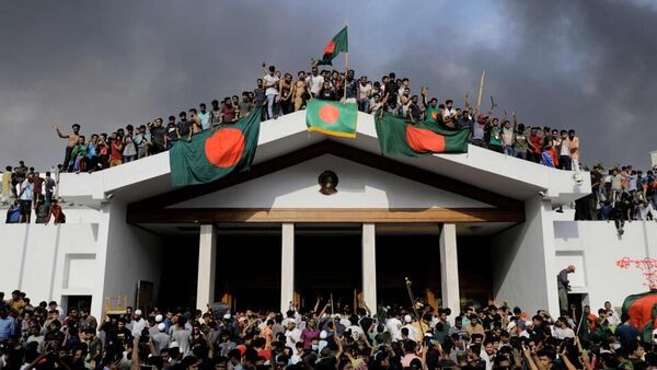 ভারতের সঙ্গে জনকেন্দ্রিক সম্পর্কর ডাক হাসিনা-পরবর্তী আমলের ঢাকার,উঠল পাক-প্রসঙ্গ