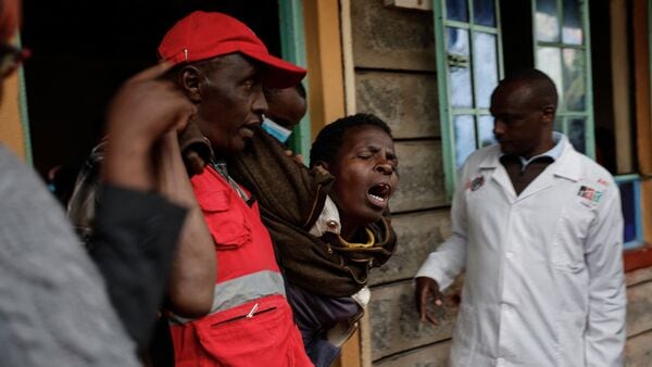 Kenya School Fire kills 17 students: কেনিয়ার স্কুলে ভয়াবহ আগুন, মৃত ১৭ পড়ুয়া, অগ্নিদগ্ধ হয়ে গুরুতর জখম আরও ১৩ খুদে