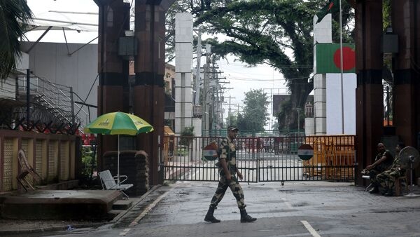 বেনাপোলে রেলপথে বাণিজ্য পুনরায় শুরু, অস্থিরতার অবসান!