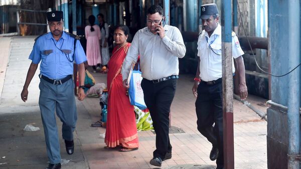 নির্যাতিতার মৃত্যু: টাকার অফারের খেলা, পুলিশের অমানবিকতা ও রাজনীতির অন্ধকার দিক