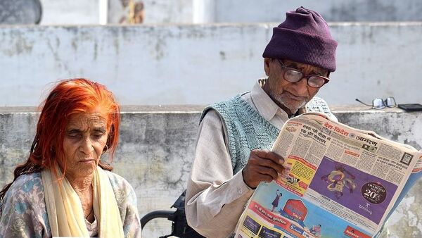 প্রবীণদের জন্য মোদী সরকারের নতুন চিকিৎসা প্রকল্প: ভোটের আগে মানবতার মুখোশ?