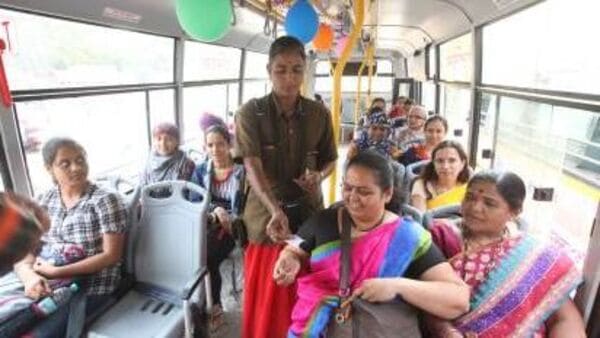 Ladies special bus: কলকাতার পর এবার লেডিস স্পেশ্যাল বাস উত্তরবঙ্গে, পুজোর আগে চালুর সম্ভাবনা