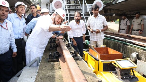 পুরনো নিয়মেই নিয়োগ করবে রেল, ‘বাতিল’ করা হল নয়া মডেল, কবে থেকে চালু করা হবে?