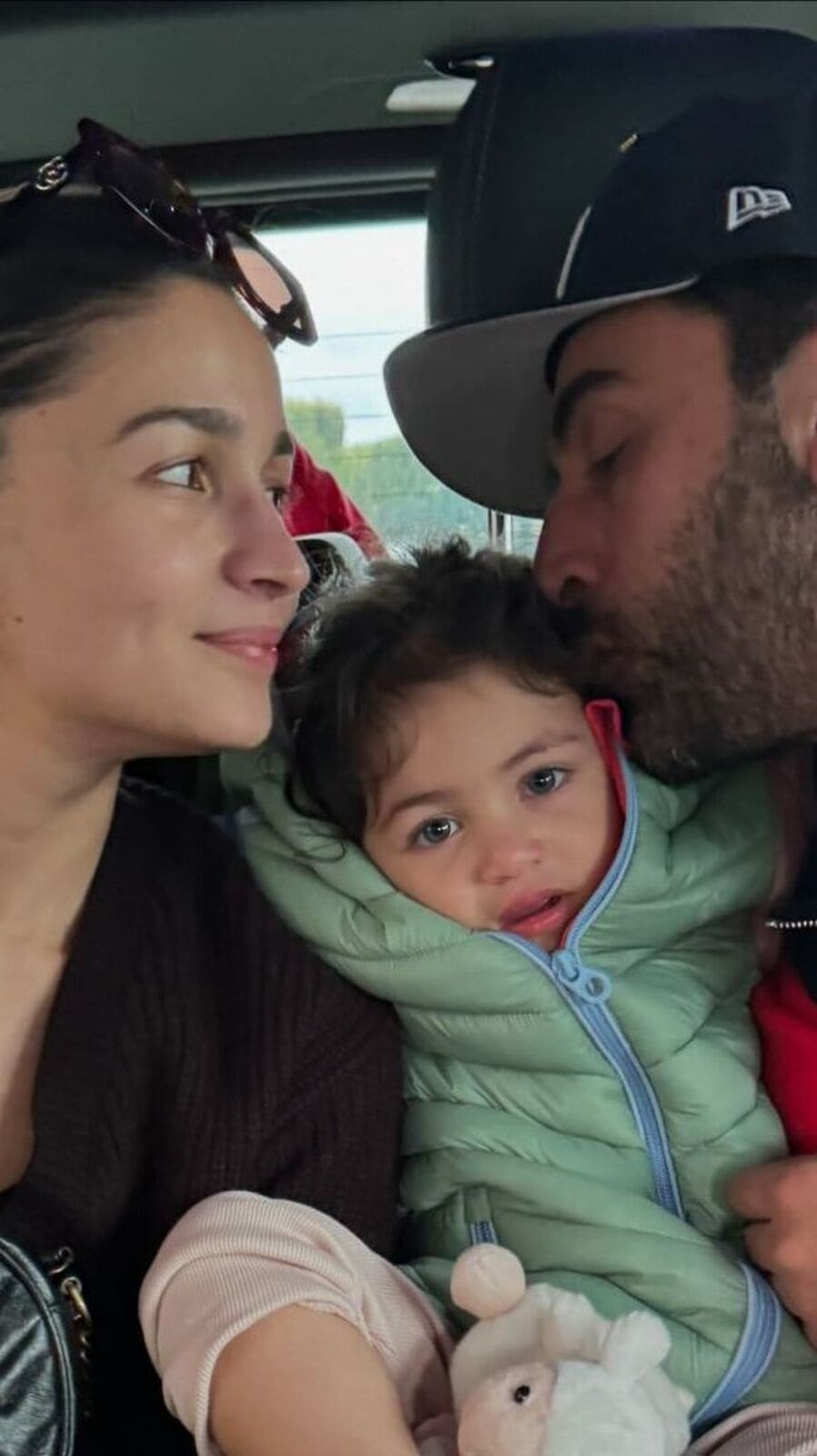 Raha: ২ বছরেই ২৫০ কোটির মালকিন! বলিউডের সবচেয়ে ধনী স্টারকিড রালিয়া কন্যা, রাহা