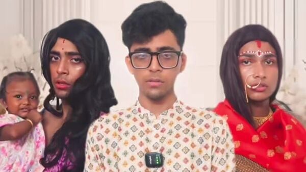 বাংলা সিরিয়ালকে বিদ্রুপ! ‘ভেজাল দুধে ছানা কেটেছে’ দেখে হেসে খুন ওম-স্বস্তিকা