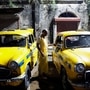 অস্তিত্ব সঙ্কটে কলকাতার হলুদ ট্যাক্সি। (REUTERS)
