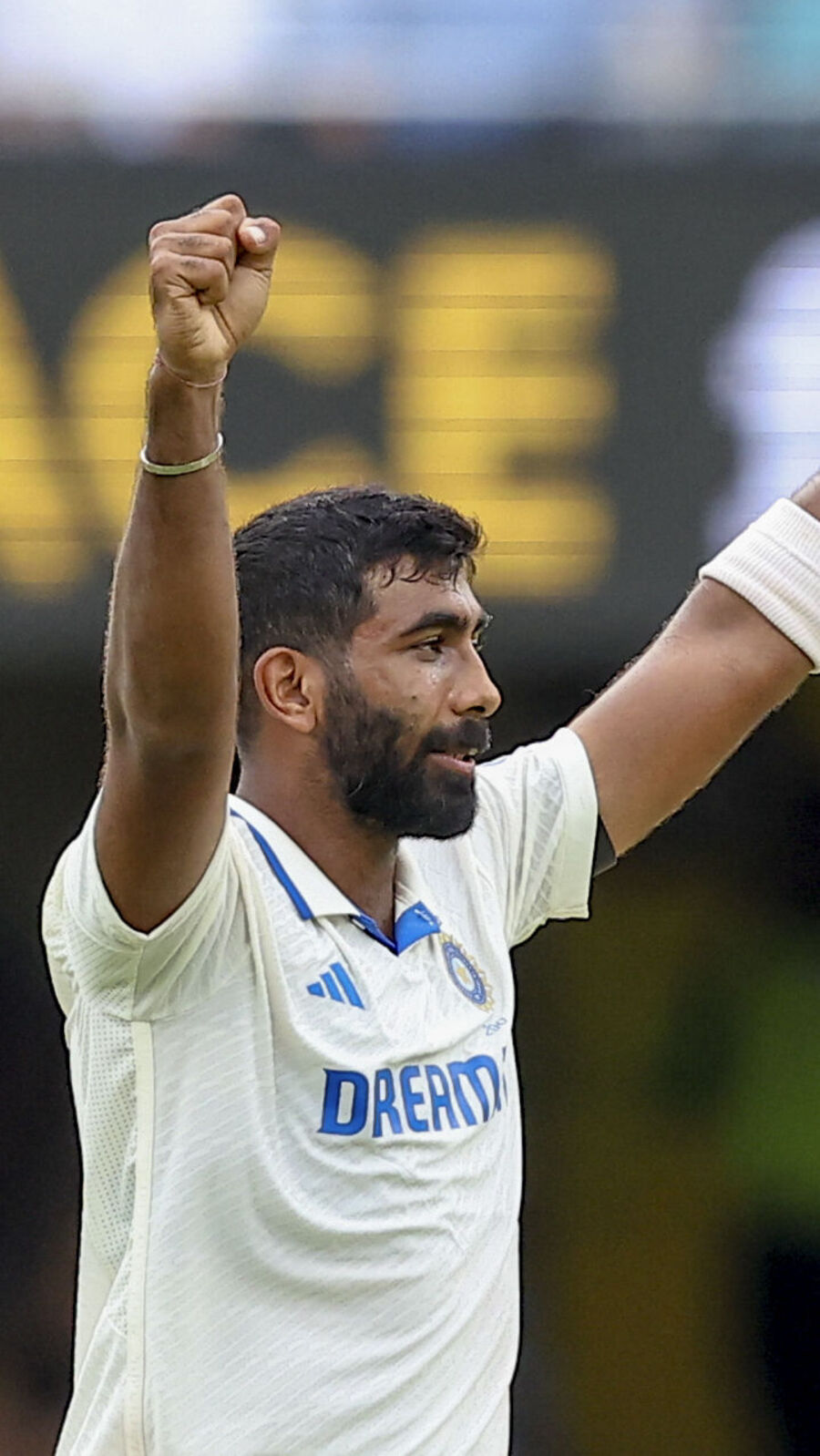 ফের ৫ উইকেট! কপিল দেব-অনিল কুম্বলেকে পিছনে ফেলে দিলেন বুমরাহ, গড়লেন একাধিক নজির