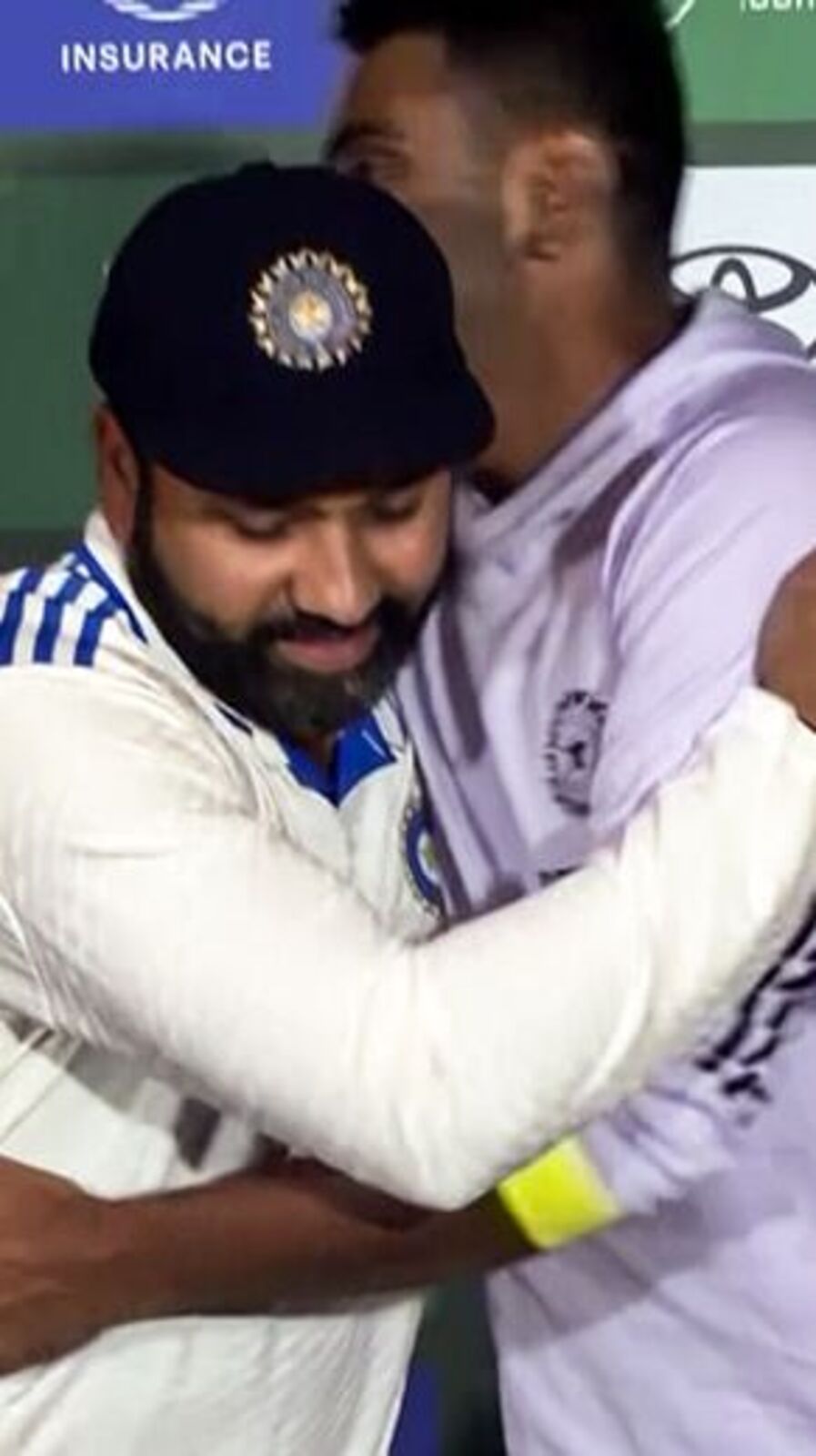 টেস্টে অশ্বিনের বলে সব চেয়ে বেশিবার আউট কারা?