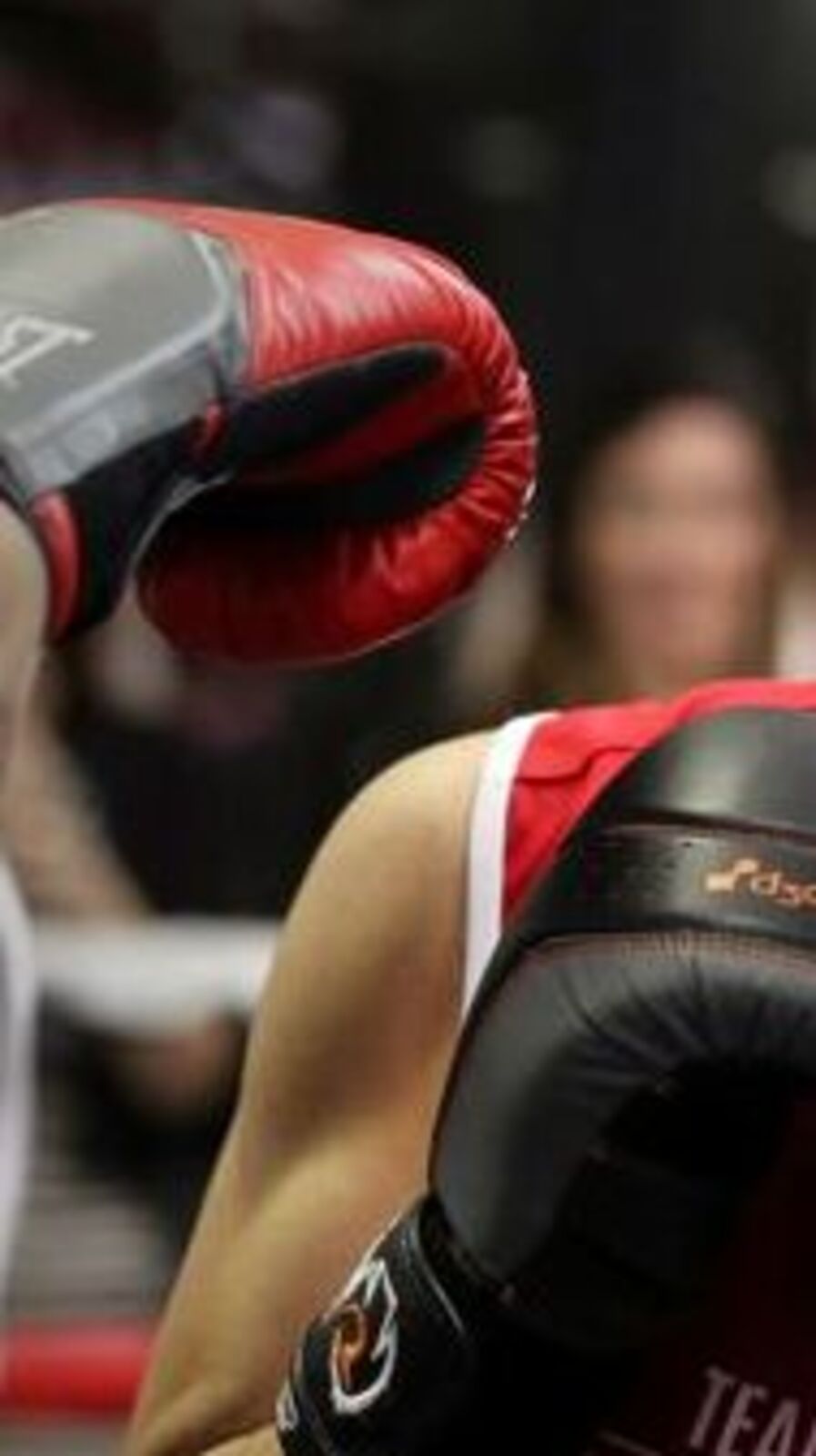 নাইটক্লাব বাউন্সার থেকে কানাডার PM! ট্রুডোর আর কোন অভিজ্ঞতা রয়েছে?