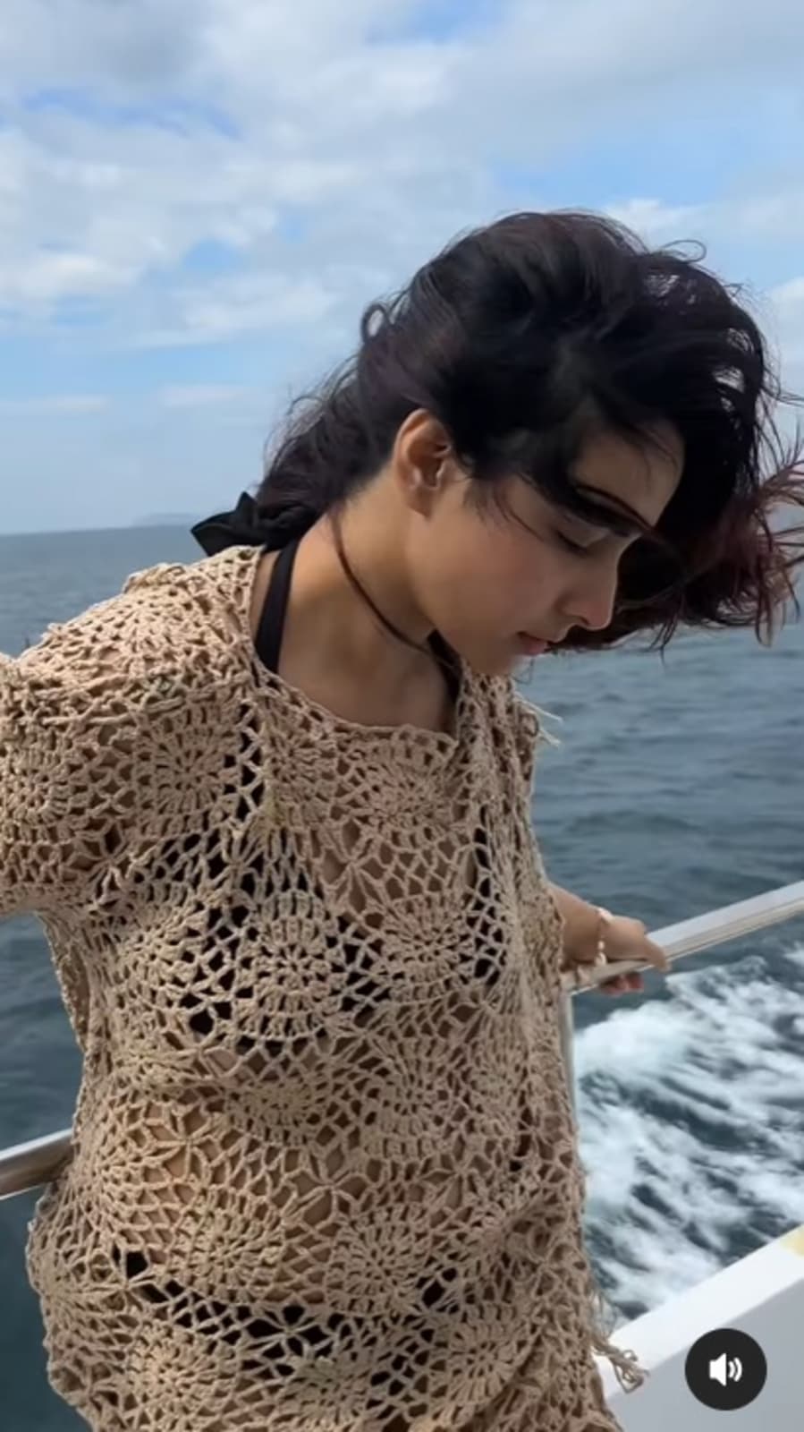 Osiyo va qora porno videolarni tomosha qiling