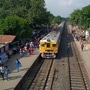 রেলের কাজে বাধা, সাহায্য চেয়ে মমতাকে চিঠি, মন্ত্রী বললেন - এ সব ফালতু কথা