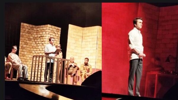 'নাথুরাম গডসে কো মারনা হোগা' নাটকের দৃশ্য 'নাথুরাম গডসে কো মারনা হোগা' নাটকের দৃশ্য