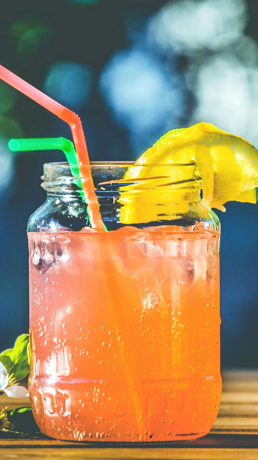 নিয়মিত খান পেঁপের রস, ত্বক উজ্জ্বল হবে, এই ৬ সুবিধাও নিশ্চিত!