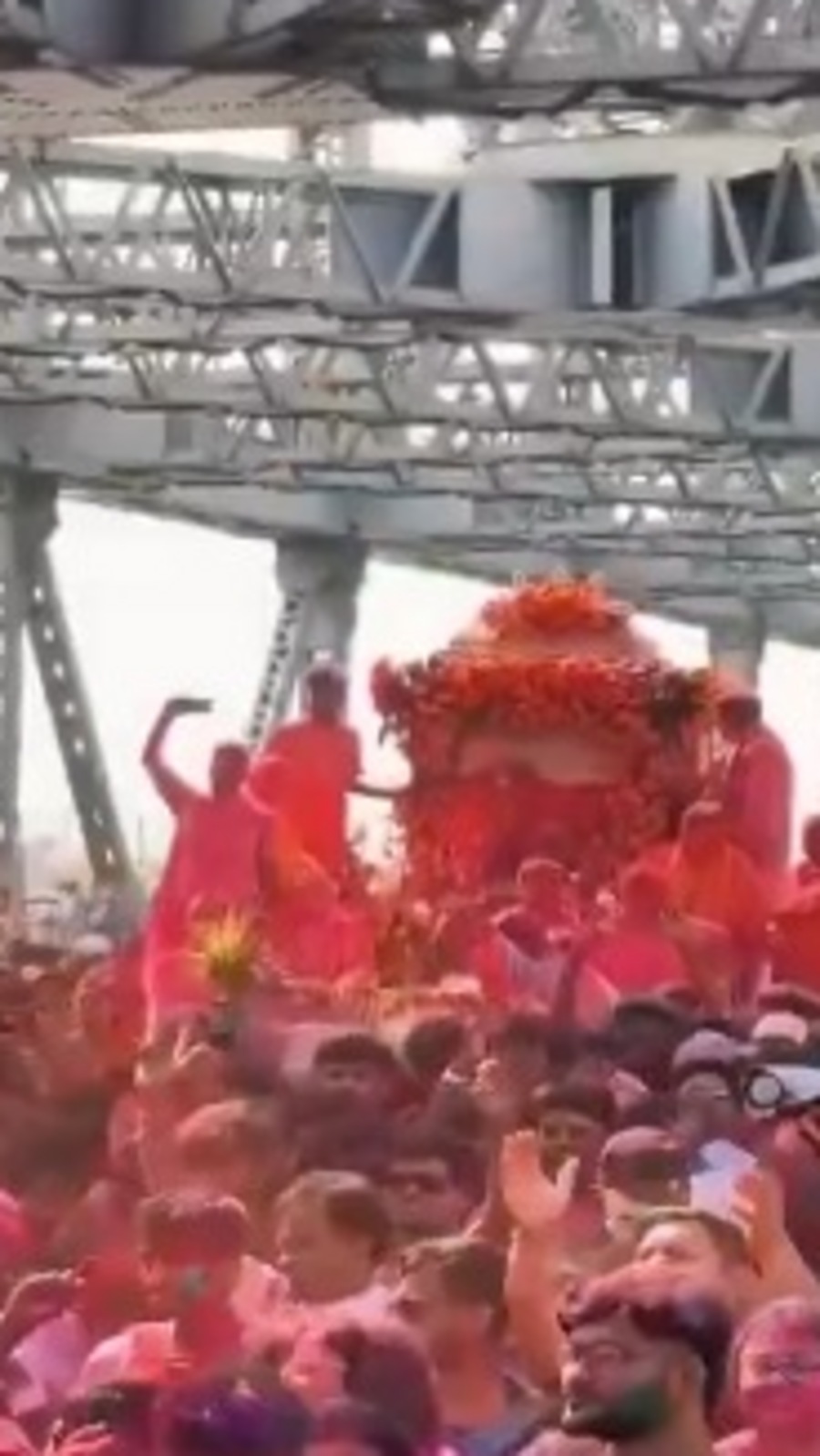 রোলস রয়েস হোলি: রথ নয় শোভাযাত্রায় শ্রীকৃষ্ণ চড়েন এই গাড়িতে