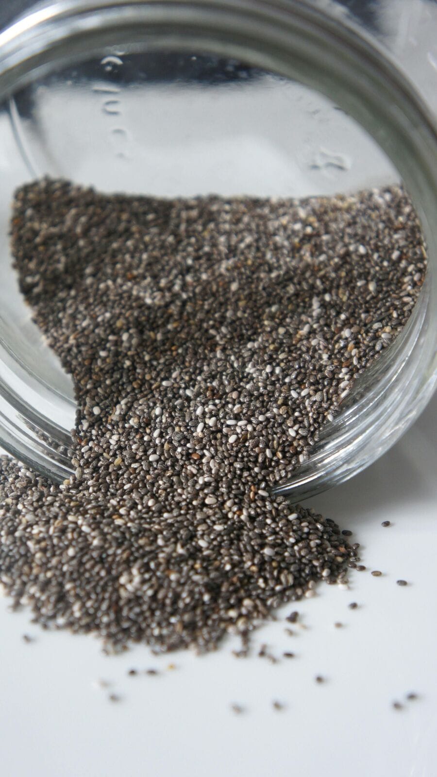 গ্রীষ্মে চিয়া বীজ খাওয়া কেন উপকারি?