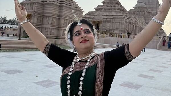 ‘আকাশের দিকে দেখুন’, দিঘার জগন্নাথ মন্দির থেকে ছবি দিলেন ডোনা,কী দেখা গেল সেখানে ‘আকাশের দিকে দেখুন’, দিঘার জগন্নাথ মন্দির থেকে ছবি দিলেন ডোনা,কী দেখা গেল সেখানে