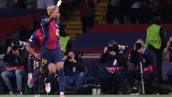 মেসিদের কাছাকাছি যেতে পারবেন ইয়ামাল? বার্সা কোচ বলছেন ‘শুধু প্রতিভা দিয়ে হবে না’