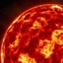 ফের এক বড়সড় সৌরঝড়ের আশঙ্কা ফের এক বড়সড় সৌরঝড়ের আশঙ্কা