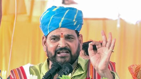 ব্রিজভূষণের বিরুদ্ধে করা POCSO মামলা মিথ্যে! দিল্লির কোর্টের ক্লিনচিটে স্বস্তি ব্রিজভূষণের বিরুদ্ধে করা POCSO মামলা মিথ্যে! দিল্লির কোর্টের ক্লিনচিটে স্বস্তি