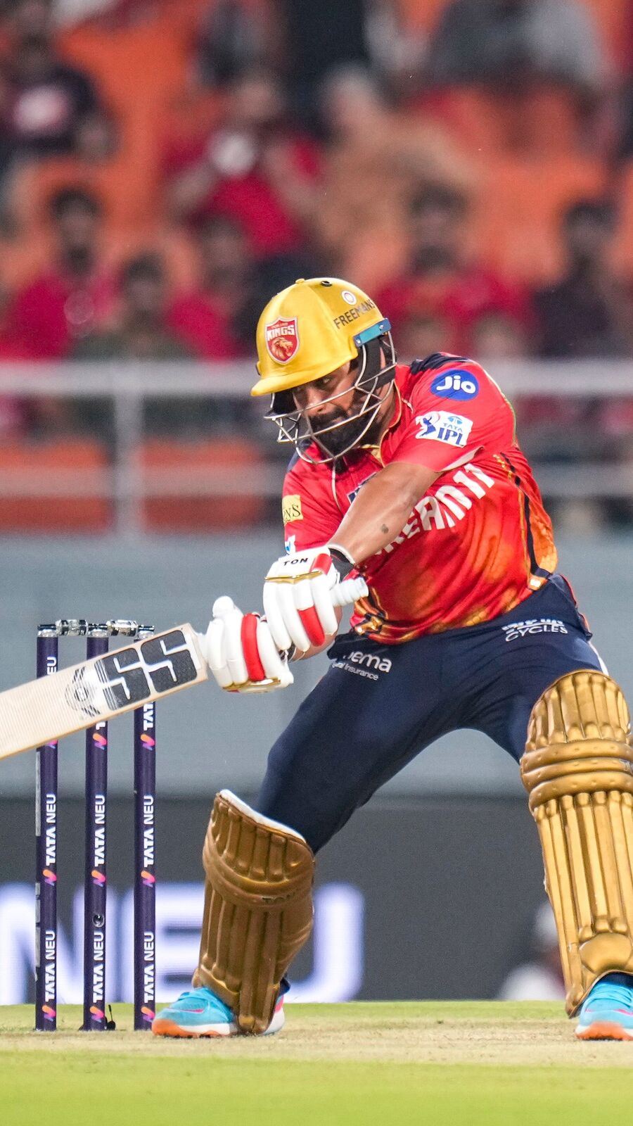 IPL-র এক মরশুমে আনক্যাপড প্লেয়ারদের মধ্যে সর্বোচ্চ রান কার?