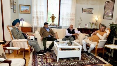 পাক অধিকৃত কাশ্মীর ও বালুচিস্তানের মানবাধিকার ইস্যুতে দৃষ্টি আকর্ষণ করে পটনা সাহিবের সাংসদ বলেন, 'আপনি কি জানেন পাক অধিকৃত কাশ্মীরের মানুষ কী ধরনের দুর্ভোগের মধ্যে দিয়ে যাচ্ছেন? অনেকেই ভারতে পাড়ি জমাতে মরিয়া হয়ে উঠেছেন। আর বালোচিস্তানে নারীদের সঙ্গে খুবই নৃশংস এবং অমানবিক আচরণ করা হয়ে থাকে।' (@IndiainDenmark) পাক অধিকৃত কাশ্মীর ও বালুচিস্তানের মানবাধিকার ইস্যুতে দৃষ্টি আকর্ষণ করে পটনা সাহিবের সাংসদ বলেন, 'আপনি কি জানেন পাক অধিকৃত কাশ্মীরের মানুষ কী ধরনের দুর্ভোগের মধ্যে দিয়ে যাচ্ছেন? অনেকেই ভারতে পাড়ি জমাতে মরিয়া হয়ে উঠেছেন। আর বালোচিস্তানে নারীদের সঙ্গে খুবই নৃশংস এবং অমানবিক আচরণ করা হয়ে থাকে।' (@IndiainDenmark)
