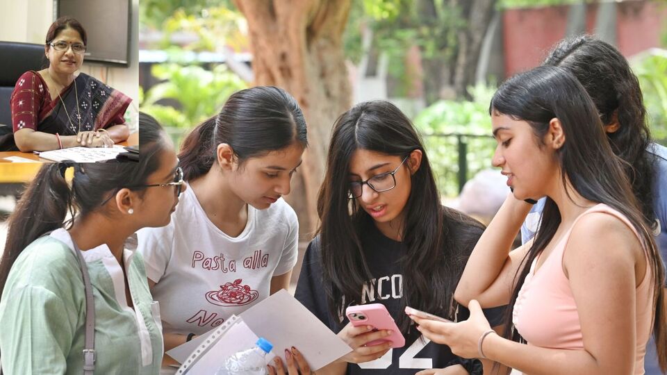 কলেজে পড়তে-পড়তে চাকরির পরীক্ষার প্রস্তুতি নেওয়া যেতে পারে, মত  সাই ইন্টারন্যাশনাল গ্রুপের চেয়ারপার্সন শিল্পী সাহুর।