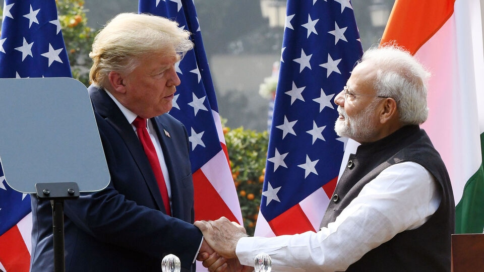 এহেন পরিস্থিতিতে ভারতের পরবর্তী সম্ভাব্য পদক্ষেপের বিষয়ে জানতে কেন্দ্রীয় বাণিজ্য মন্ত্রকে চিঠি দিয়েছিল হিন্দুস্তান টাইমস। তবে এখনও এই বিষয়ে তারা কোনও জবাব দেয়নি। তবে নাম প্রকাশে অনিচ্ছুত সরকারের উচ্চপদস্থ আমলাদের অনেকে দাবি করেছেন, চলমান বাণিজ্য আলোচনার আবহে আমেরিকা যদি ভারতকে মেটালের ক্ষেত্রে অগ্রাধিকার না দেয়, তাহলে ভারত পালটা পদক্ষেপ করতে পারে। 