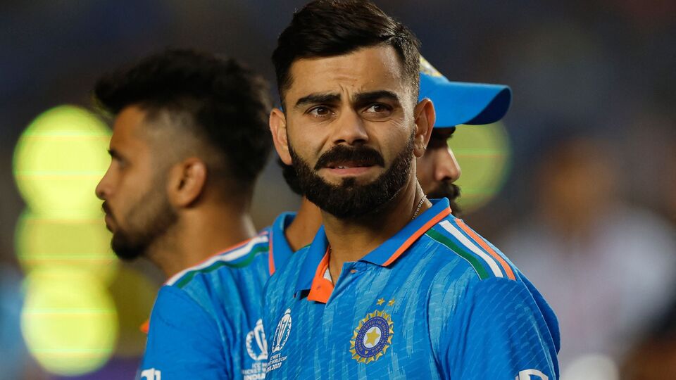 সেই দলে থাকা কোহলি এখন একমাত্র খেলোয়াড়, যিনি আন্তর্জাতিক ক্রিকেটে সক্রিয় আছেন। সেই বিশ্বকাপের প্রথম ম্যাচে কোহলি সেঞ্চুরি করেছিলেন। ফাইনালে তিনি ৩৫ রানের গুরুত্বপূর্ণ একটি ইনিংস খেলেছিলেন। সেই প্রজন্মের শেষ মশালবাহক কোহলির বয়স এখন ৩৬। তিনি সদ্য টেস্ট থেকেও অবসর নিয়েছেন। টি২০ থেকে এর আগেই তিনি অবসর নিয়ে নিয়েছেন। এখনও তিনি শুধু ওডিআই খেলবেন। 