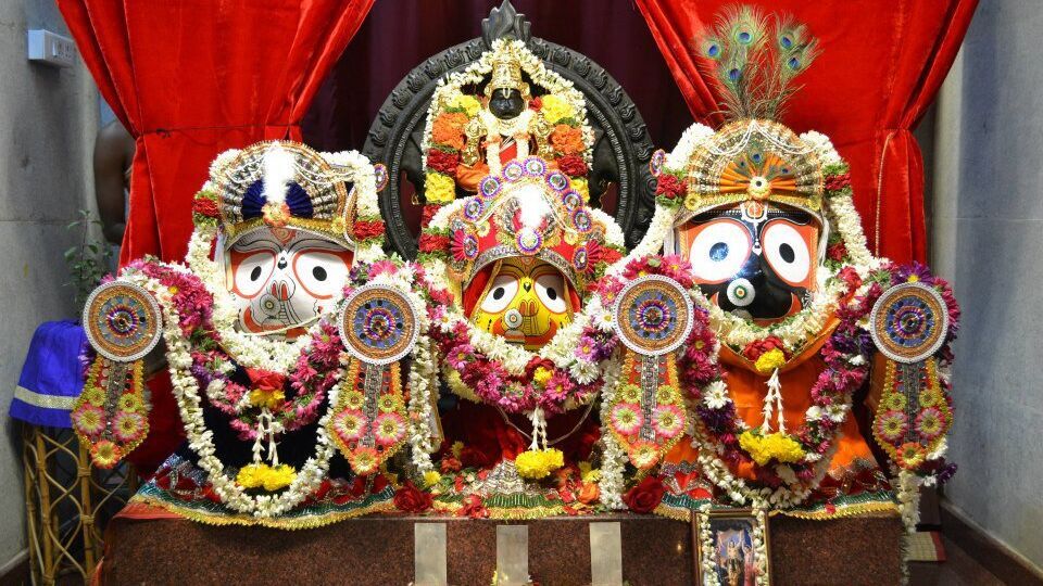 স্নান পূর্ণিমা ২০২৫: জ্যেষ্ঠ মাসের পূর্ণিমা শুরু: ১০ জুন মঙ্গলবার, সকাল ১১ টা ৩৬ মিনিটে। জ্যেষ্ঠ মাসের পূর্ণিমা শেষ: ১১ জুন, বুধবার, দুপুর ১ টা ১৩ মিনিটে। উদয় তিথি অনুসারে, স্নান পূর্ণিমার উৎসব ১১ জুন পালিত হবে।