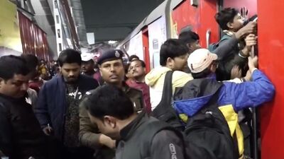 সম্প্রতি রাষ্ট্রসংঘের পপুলেশন ফান্ডের তরফে একটি সমীক্ষা করা হয়েছে। সেই সমীক্ষায় ভারতের রেকর্ড জনসংখ্যার পাশাপাশি জন্মহার ও মহিলাদের প্রজনন ক্ষমতা কমে যাওয়ার দিকটিও তুলে ধরা হয়েছে। বলা হয়েছে, নিম্ন ও মধ্য আয়ের দেশগুলিতে জন্মহার কমে যাচ্ছে অপ্রত্যাশিতভাবে।  