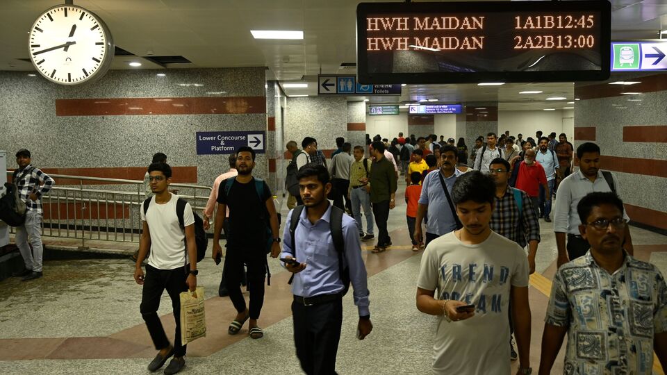 রাষ্ট্রসংঘের সমীক্ষা বলছে, অনেকেরই ২ বা তার বেশি সন্তান নেওয়ার ইচ্ছে রয়েছে। কিন্তু সামাজিক ও আর্থিক অবস্থার কারণে বাস্তবায়িত হচ্ছে না অনেকের ‘স্বপ্ন’! মূলত নিম্ম ও মধ্য আয়ের দেশগুলিতে এই সমস্যা প্রকট। সমীক্ষাটি করা হয়েছে দক্ষিণ কোরিয়া, থাইল্যান্ড, ইতালি, হাঙ্গেরি, জার্মানি, সুইডেন, ব্রাজিল, মেক্সিকো, মার্কিন যুক্তরাষ্ট্র, ভারত, ইন্দোনেশিয়া, মরক্কো, দক্ষিণ আফ্রিকা এবং নাইজেরিয়াতে। 