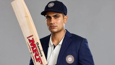 ব্যাট বিতর্কে গিল, সচিন, কোহলিও এমন কাজ করেননি, ইংল্যান্ডের বিরুদ্ধে সিরিজ শুরুর আগে শুভমনের পদক্ষেপে সমালোচনার ঝড়।