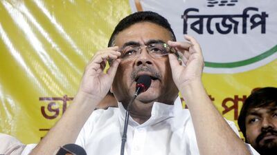 ‘যেখানে সেখানে দাঙ্গা লাগিয়ে দিচ্ছে,শুভেন্দুকে পাগলা হাতির মতো বেঁধে রাখা উচিত’ (saikat paul)