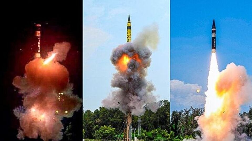 এসআইপিআরআইয়ের প্রতিবেদনে বলা হয়েছে, এক হিসাব অনুযায়ী, ২০২৩ ও ২০২৪ সালে ১০০টি নতুন পরমাণু ওয়ারহেড যুক্ত করেছে চিন। স্টকহোম ইন্টারন্যাশনাল পিস রিসার্চ ইনস্টিটিউট (এসআইপিআরআই) সোমবার আন্তর্জাতিক নিরাপত্তা পরিস্থিতি এবং বিশ্বের বিভিন্ন দেশের মজুদ অস্ত্র নিয়ে তাদের বার্ষিক প্রতিবেদন প্রকাশ করেছে। (PIB)