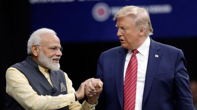 এই প্রথম এই ইস্যুতে মোদী ট্রাম্পের সঙ্গে কথা বললেন। এবং বিদেশ সচিব বিক্রম মিশ্রি মোদীর সেই মন্তব্য জনসমক্ষে আনলেন। এতদিন ধরে মধ্যস্থতা নিয়ে ট্রাম্পের এই বারংবার 'রেকর্ড' বাজানোর ইস্যু নিয়ে এস জয়শঙ্কর থেকে শুরু করে ভারতের শীর্ষ স্থানীয় নেতা এবং আমলারা স্পষ্ট বার্তা দিয়েছিলেন। তবে তাতেও ট্রাম্প থামছিলেন না। এই আবহে মোদীর সরাসরি এই কড়া বার্তা বেশ তাৎপর্যপূর্ণ। এই প্রথম এই ইস্যুতে মোদী ট্রাম্পের সঙ্গে কথা বললেন। এবং বিদেশ সচিব বিক্রম মিশ্রি মোদীর সেই মন্তব্য জনসমক্ষে আনলেন। এতদিন ধরে মধ্যস্থতা নিয়ে ট্রাম্পের এই বারংবার 'রেকর্ড' বাজানোর ইস্যু নিয়ে এস জয়শঙ্কর থেকে শুরু করে ভারতের শীর্ষ স্থানীয় নেতা এবং আমলারা স্পষ্ট বার্তা দিয়েছিলেন। তবে তাতেও ট্রাম্প থামছিলেন না। এই আবহে মোদীর সরাসরি এই কড়া বার্তা বেশ তাৎপর্যপূর্ণ।