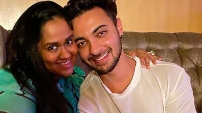 দুই দাদার পর কী এবার ভাঙতে চলেছে অর্পিতার সংসারও?