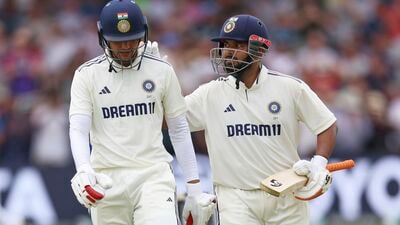 ইংল্যান্ডের বিরুদ্ধে লজ্জার রেকর্ড গড়ল গিলের টিম ইন্ডিয়া (ছবি: AP)