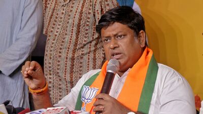 ‘যৌনকর্মী’ মন্তব্য ঘিরে বিপাকে সুকান্ত, BJP রাজ্য সভাপতির বিরুদ্ধে থানায় অভিযোগ (Saikat Paul)
