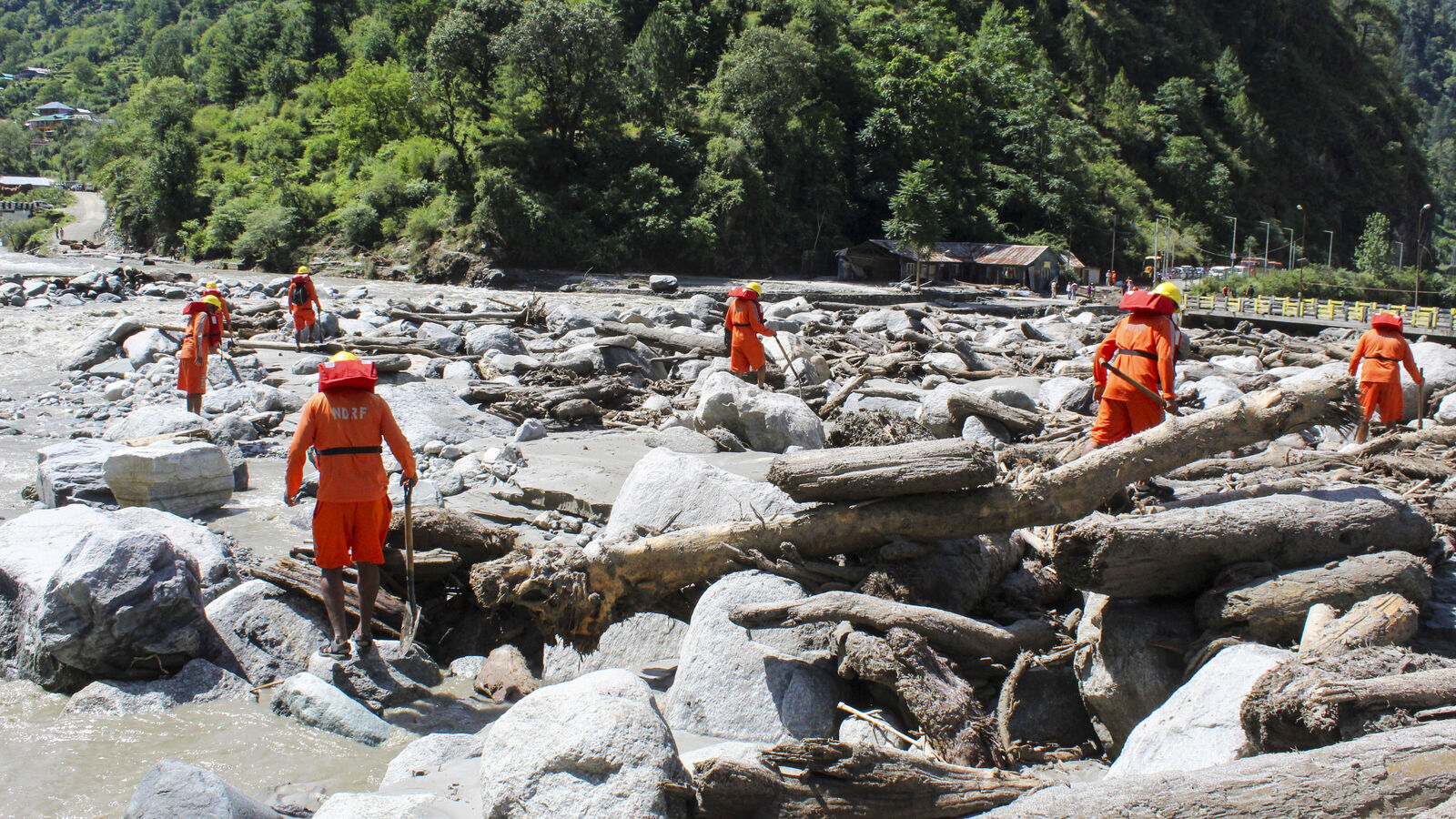 himachal floods 1750944170190 1750944170522 1750960896241