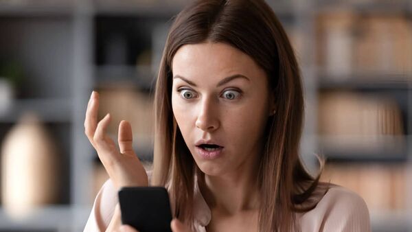 তীব্র আসক্তি তৈরি করে, এই ধরনের রিলগুলি এড়িয়ে চলুন যতটা পারা যায়, নইলে বিপদ তীব্র আসক্তি তৈরি করে, এই ধরনের রিলগুলি এড়িয়ে চলুন যতটা পারা যায়, নইলে বিপদ